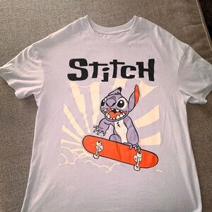 Disney Stitch Skateboarding T-Shirt - Light Gray